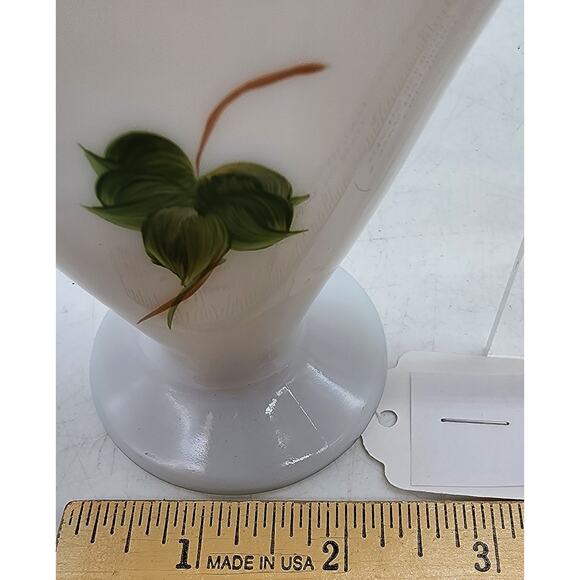 Vintage Fenton 36 Silvercrest Fan Vase Hand Decorated - Picture 7 of 7